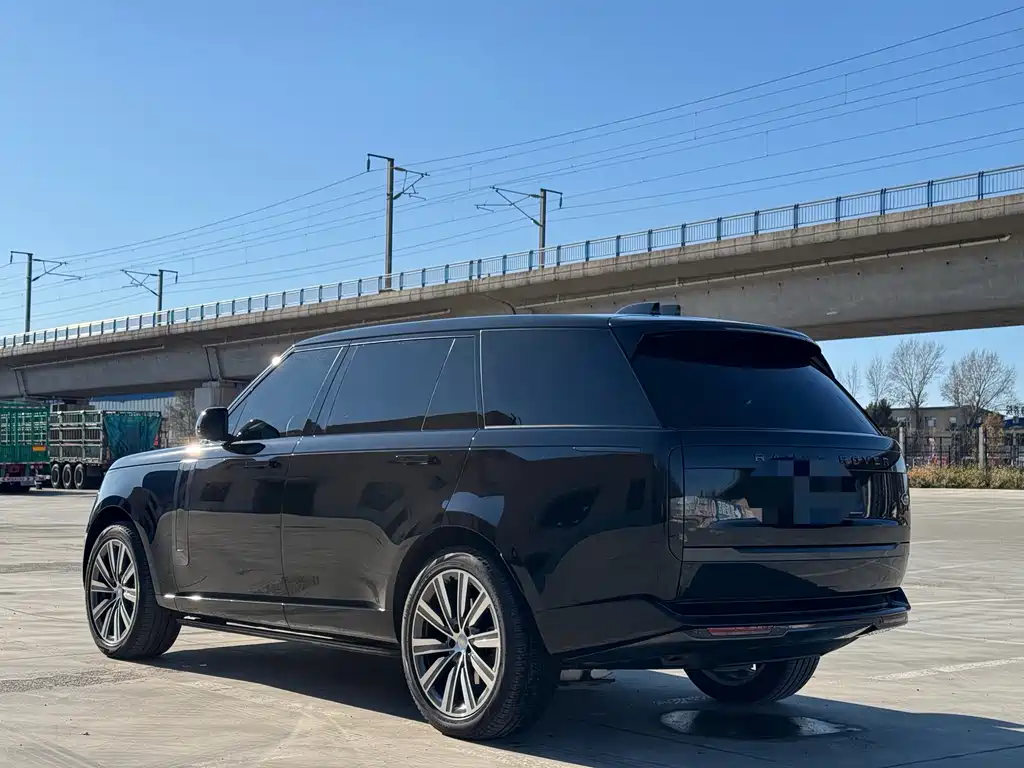 Range Rover 2025 3.0 L6 400PS Genesis Extended Edition купить на сайте DeffCars