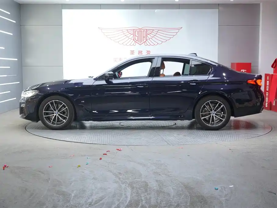 BMW 5 Series imported 2022 facelift 525i M sports package купить на сайте DeffCars