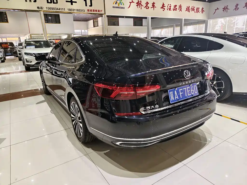Passat 2020 facelift 330TSI Deluxe Edition National VI купить на сайте DeffCars