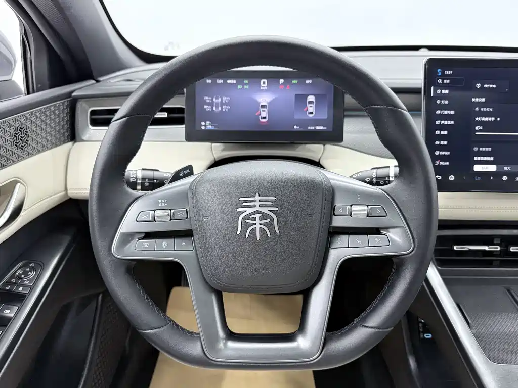Qin Plus 2025 DM-i ZhiDong Edition 120km Transcendental купить на сайте DeffCars