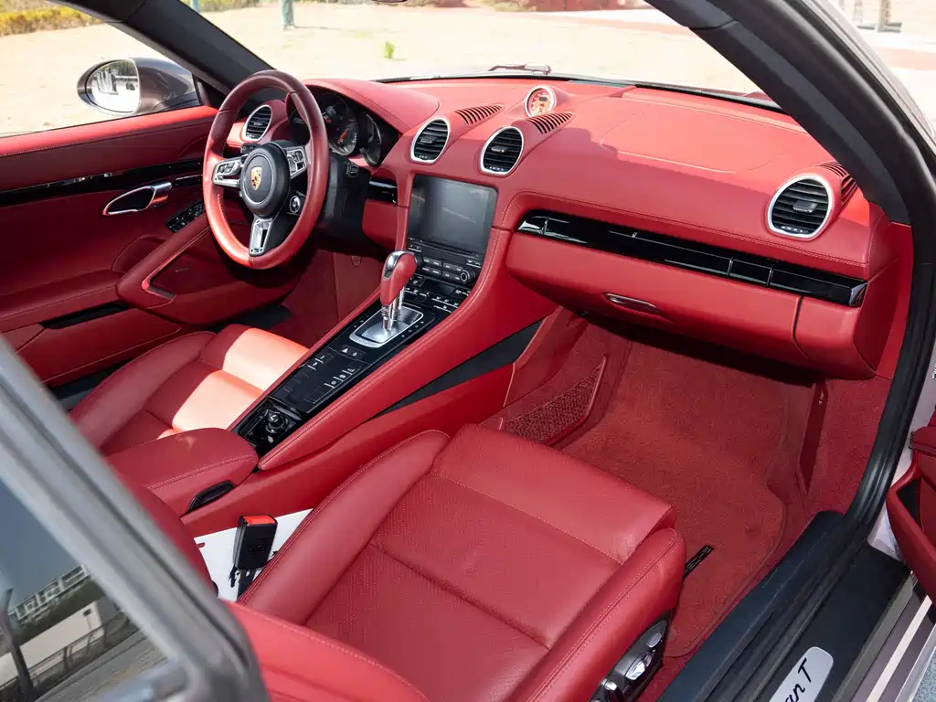 Porsche 718 2022 Cayman T 2.0T купить на сайте DeffCars