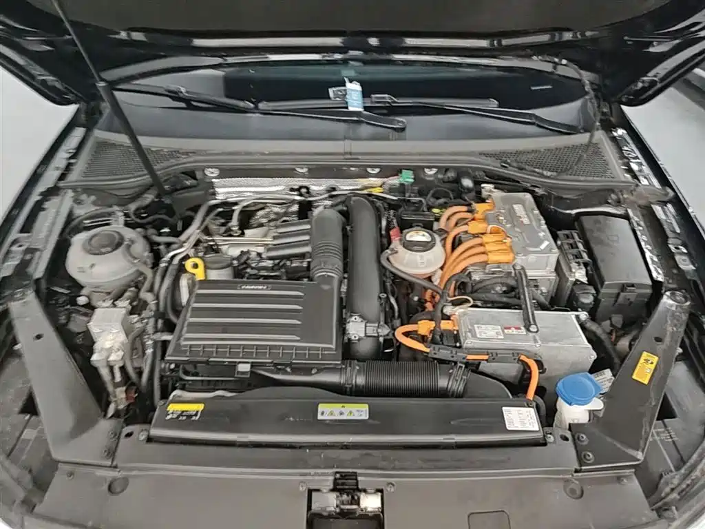 Magotan GTE plug-in hybrid 2022 GTE luxury model купить на сайте DeffCars