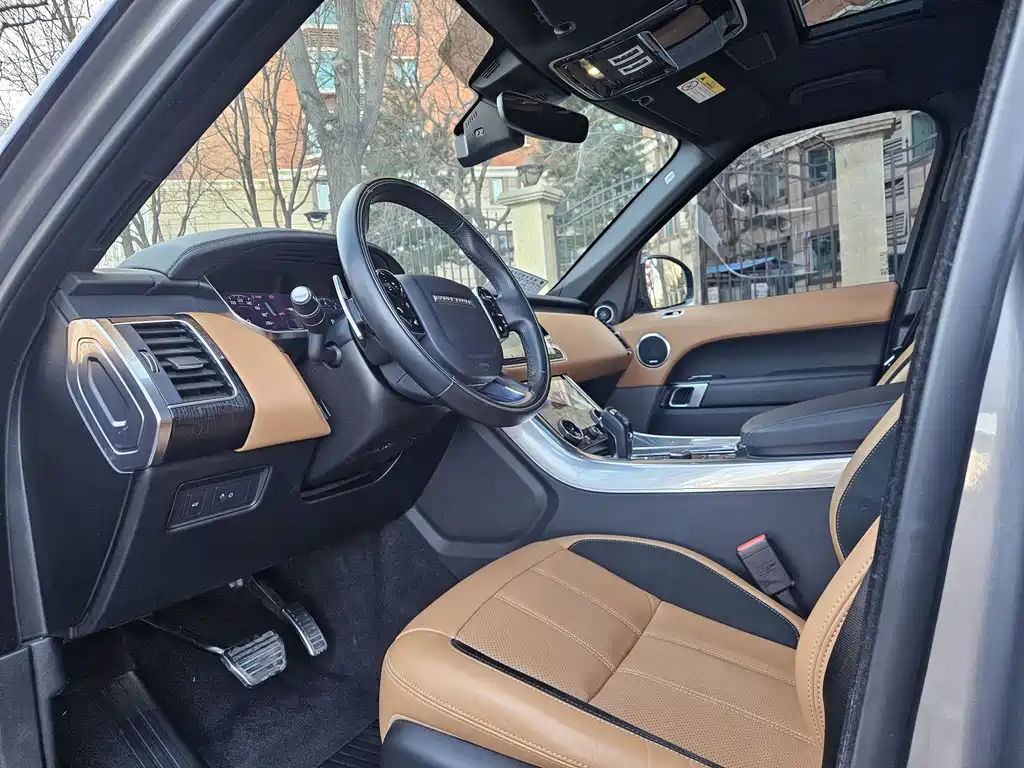 Range Rover Sport 2021 3.0 L6 Black Edition купить на сайте DeffCars