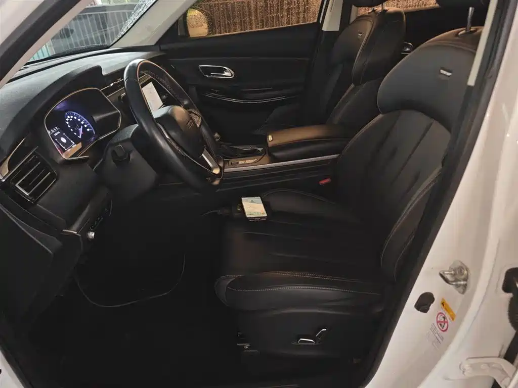 Changan Auchan X7 2020 1.5T automatic exclusive model купить на сайте DeffCars
