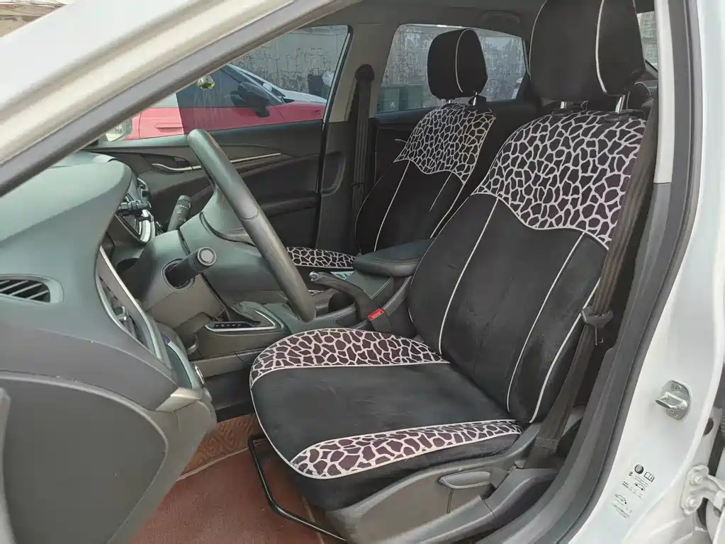Yinglang 2021 model model 1.5L automatic elite model купить на сайте DeffCars