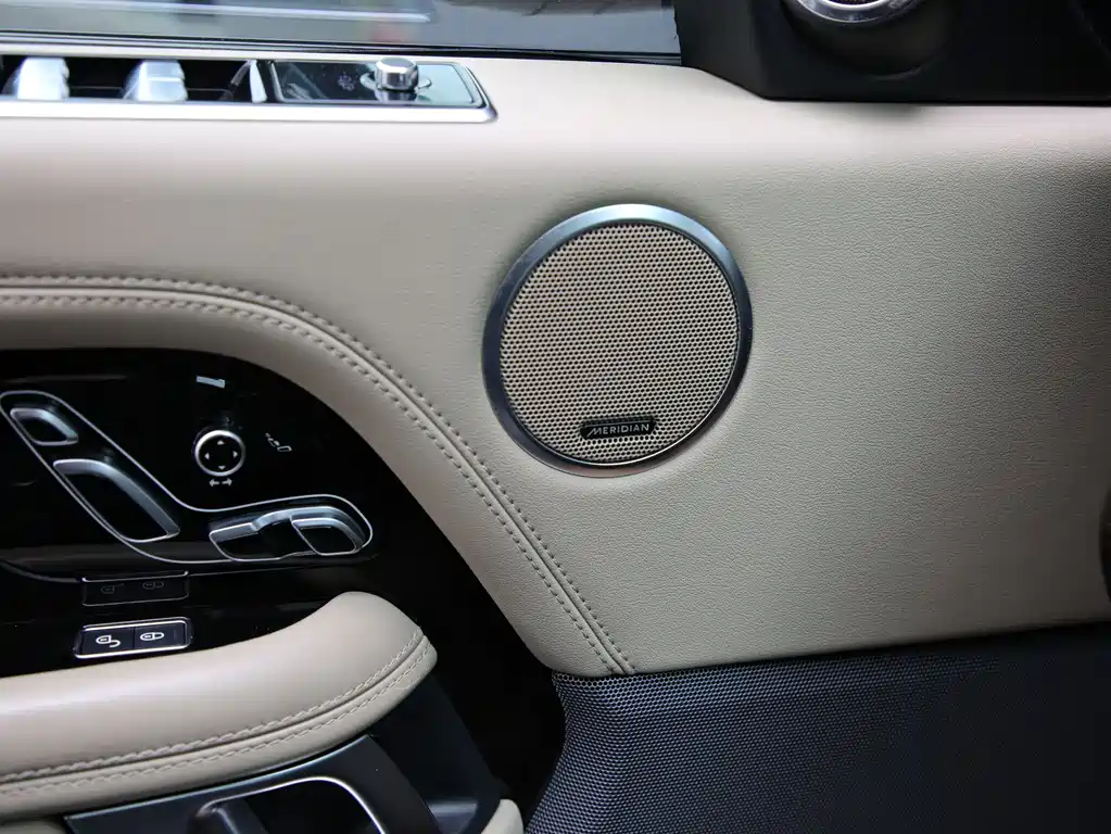 Range Rover 2020 3.0 L6 Legend Extended Edition купить на сайте DeffCars