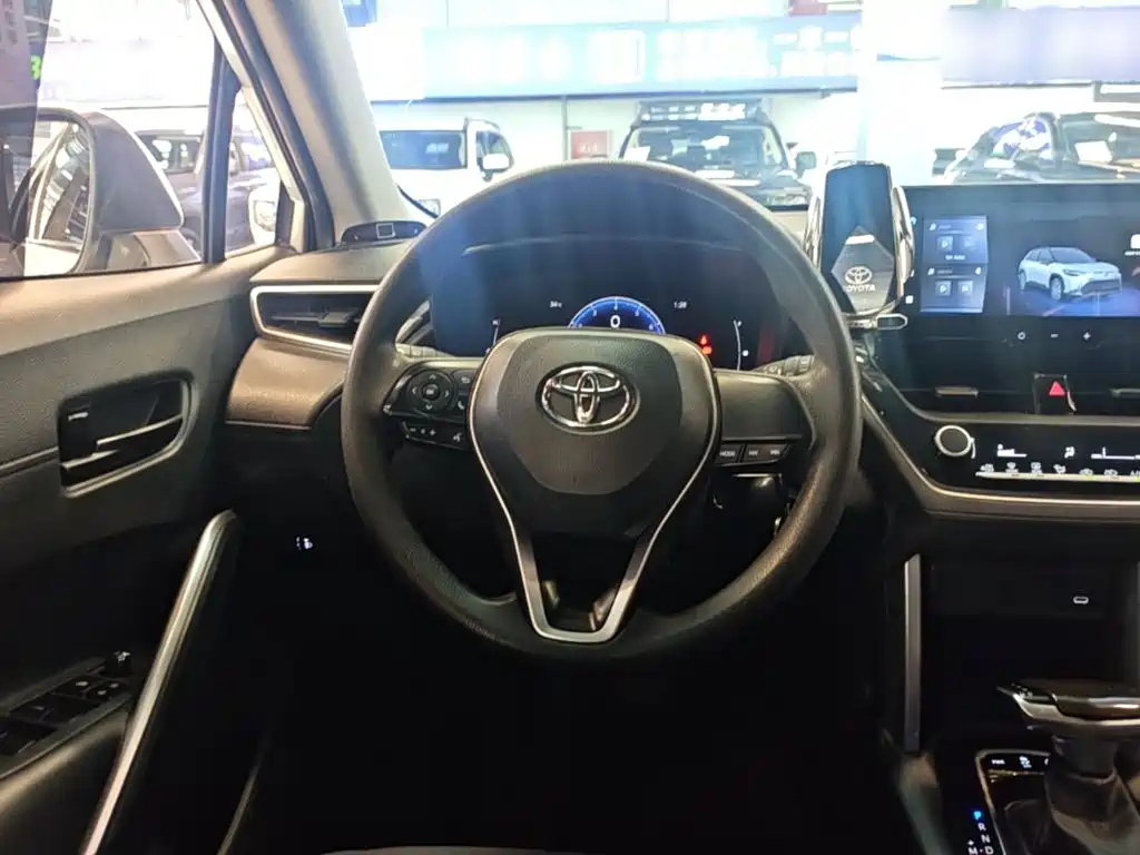 Fenglanda 2023 2.0L CVT Elite Edition купить на сайте DeffCars