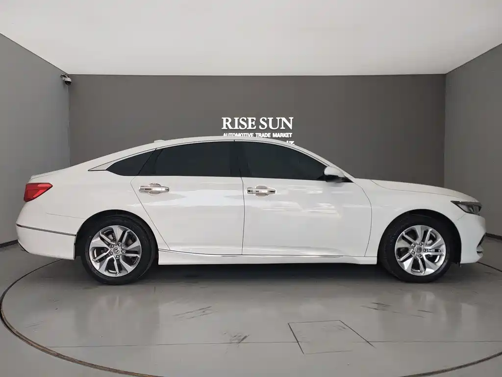 Accord 2021 260TURBO Luxury Starry Sky Limited Edition купить на сайте DeffCars