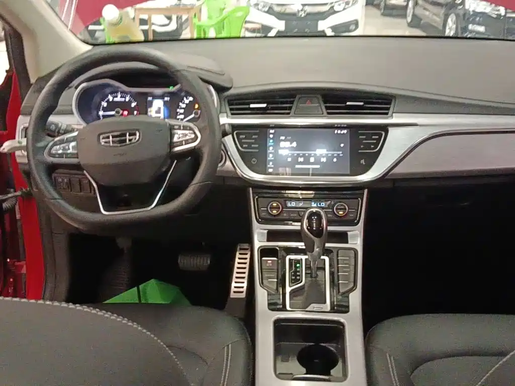 Emgrand GS 2019 1.4T CVT купить на сайте DeffCars