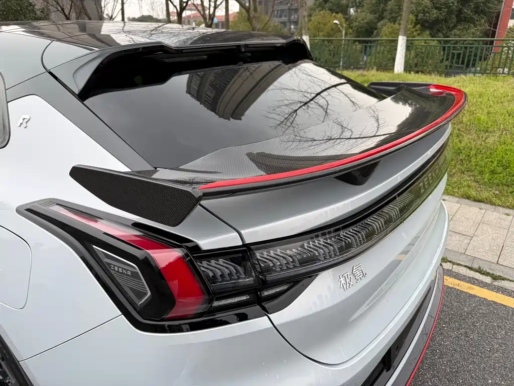 Jikrypton 001 FR 2023 FR version 100kWh купить на сайте DeffCars