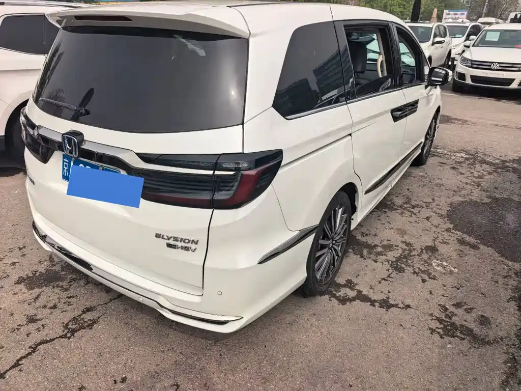 Alison 2022 2.0L e:HEV Extreme Edition купить на сайте DeffCars