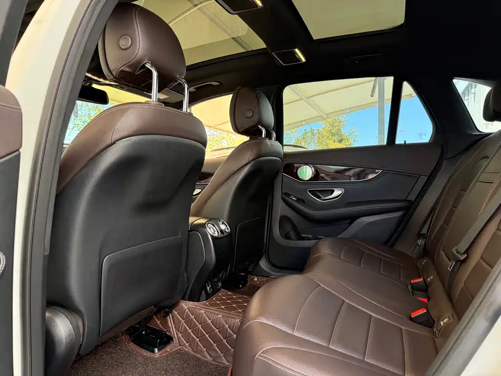 Mercedes-Benz GLC 2019 GLC 260 4MATIC luxury model купить на сайте DeffCars