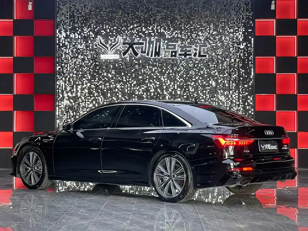 Audi A6L 2024 45 TFSI Premium Dynamic Model купить на сайте DeffCars