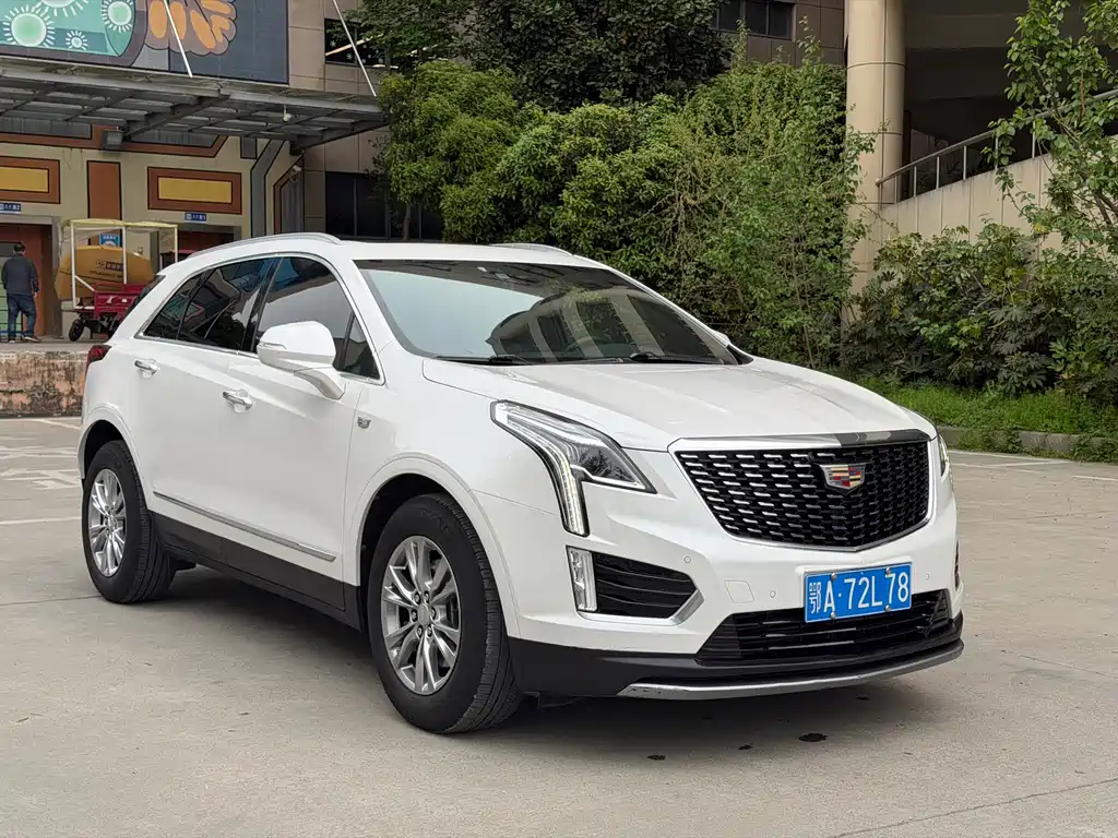 Cadillac XT5 2022 2.0T two-wheel drive luxury model купить на сайте DeffCars