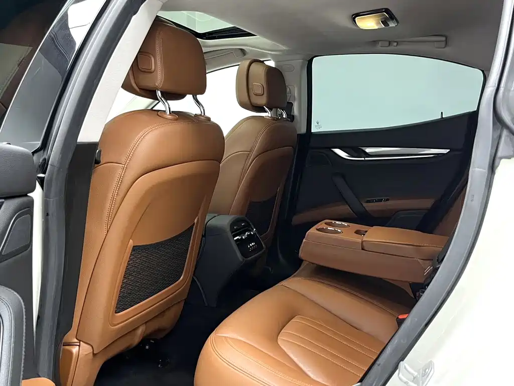 Ghibli 2019 3.0T Standard Edition National VI купить на сайте DeffCars