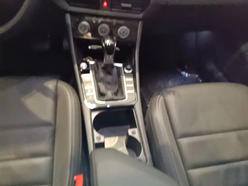 Sagitar 2022 280TSI DSG Flyover Edition купить на сайте DeffCars