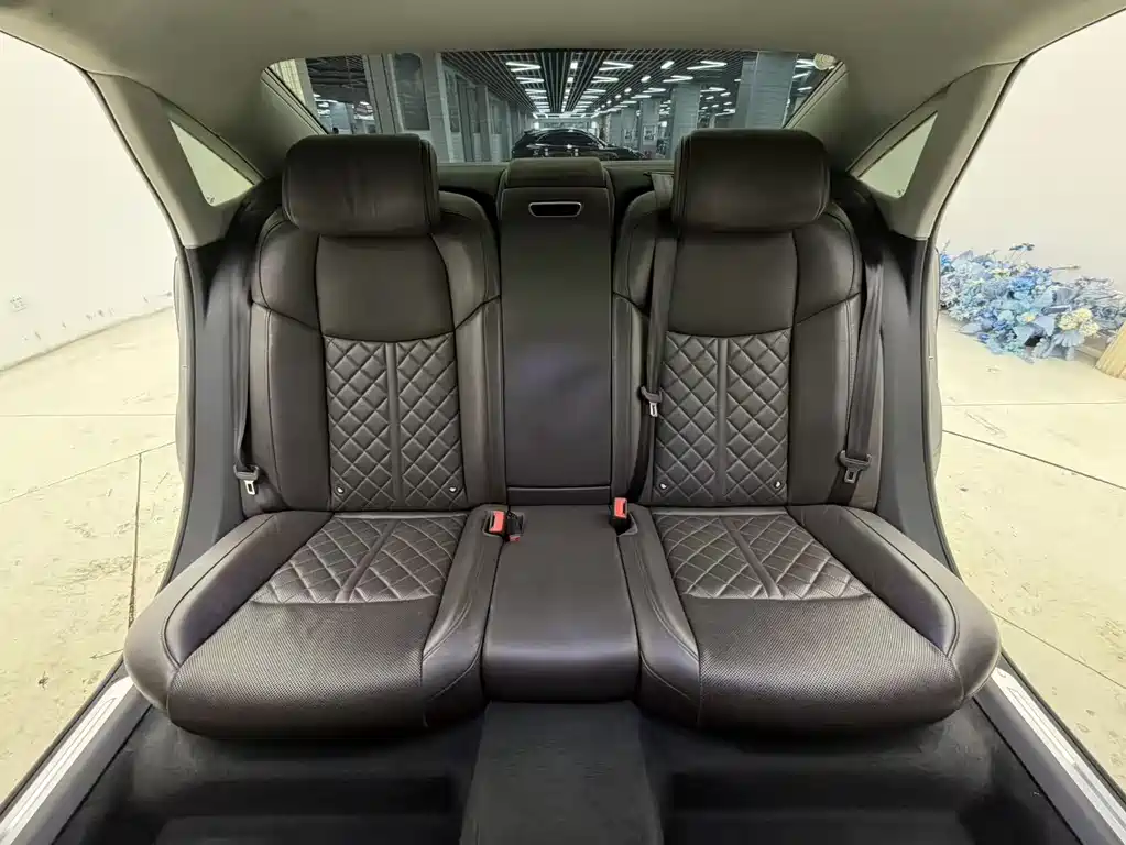 Audi A8 2022 A8L 50 TFSI quattro Comfort Collection Edition купить на сайте DeffCars