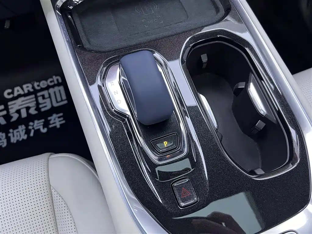 Jikrypton 009 2024 six-seat executive version four-wheel drive 108kWh купить на сайте DeffCars