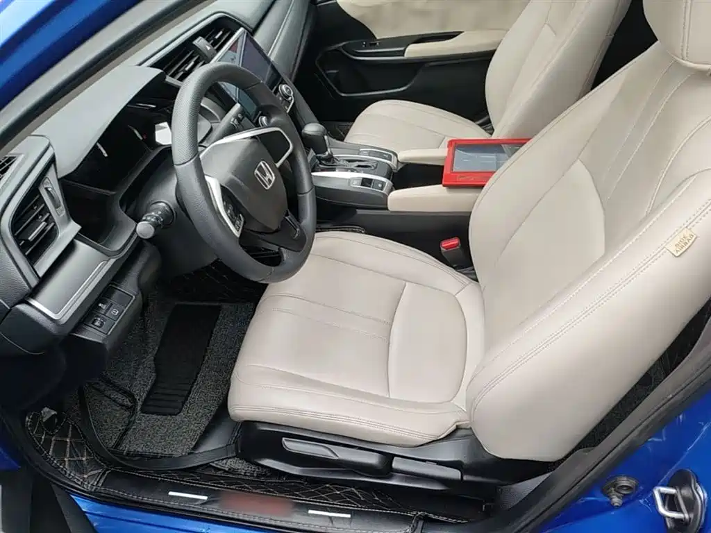 Civic 2016 180TURBO CVT Comfort Edition купить на сайте DeffCars