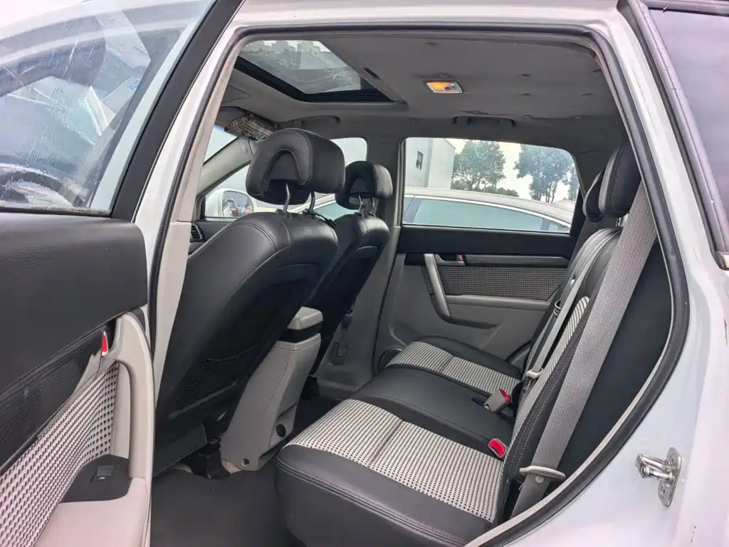 Captiva 2012 2.4L 2WD City Edition 5 seats купить на сайте DeffCars