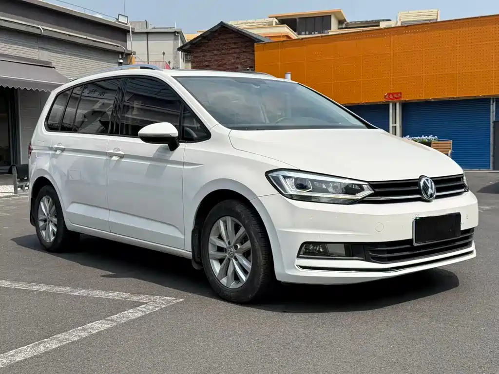 Touran 2018 Touran L 280TSI DSG Comfort Edition 7 seats National V купить на сайте DeffCars
