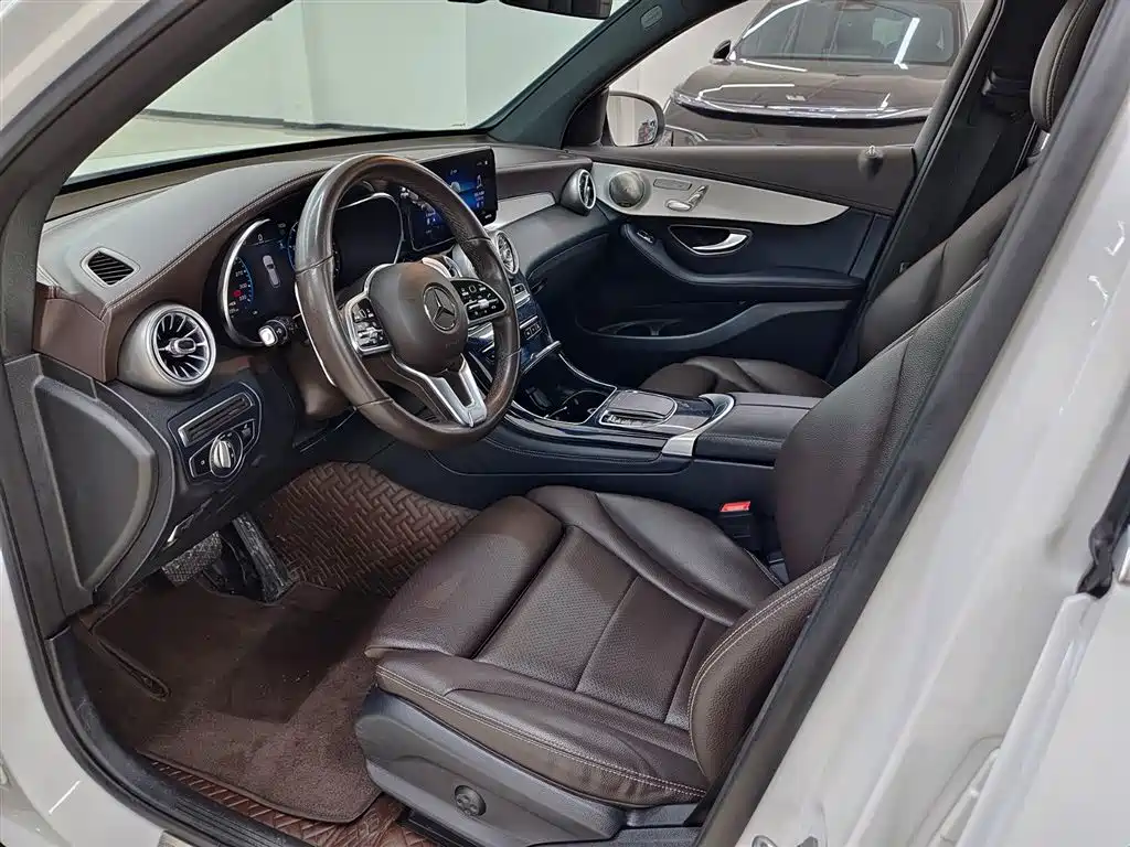 Mercedes-Benz GLC 2022 GLC 260 L 4MATIC Dynamic купить на сайте DeffCars