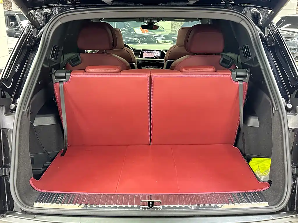 Audi Q6 2024 50 TFSI quattro flying riding suit 6 seats купить на сайте DeffCars