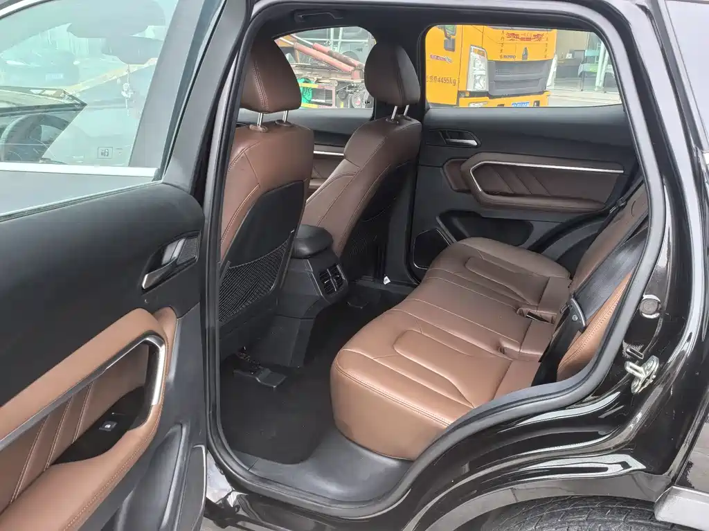 Haval H6 2017 Blue Label 2.0T automatic two-wheel drive smart model купить на сайте DeffCars