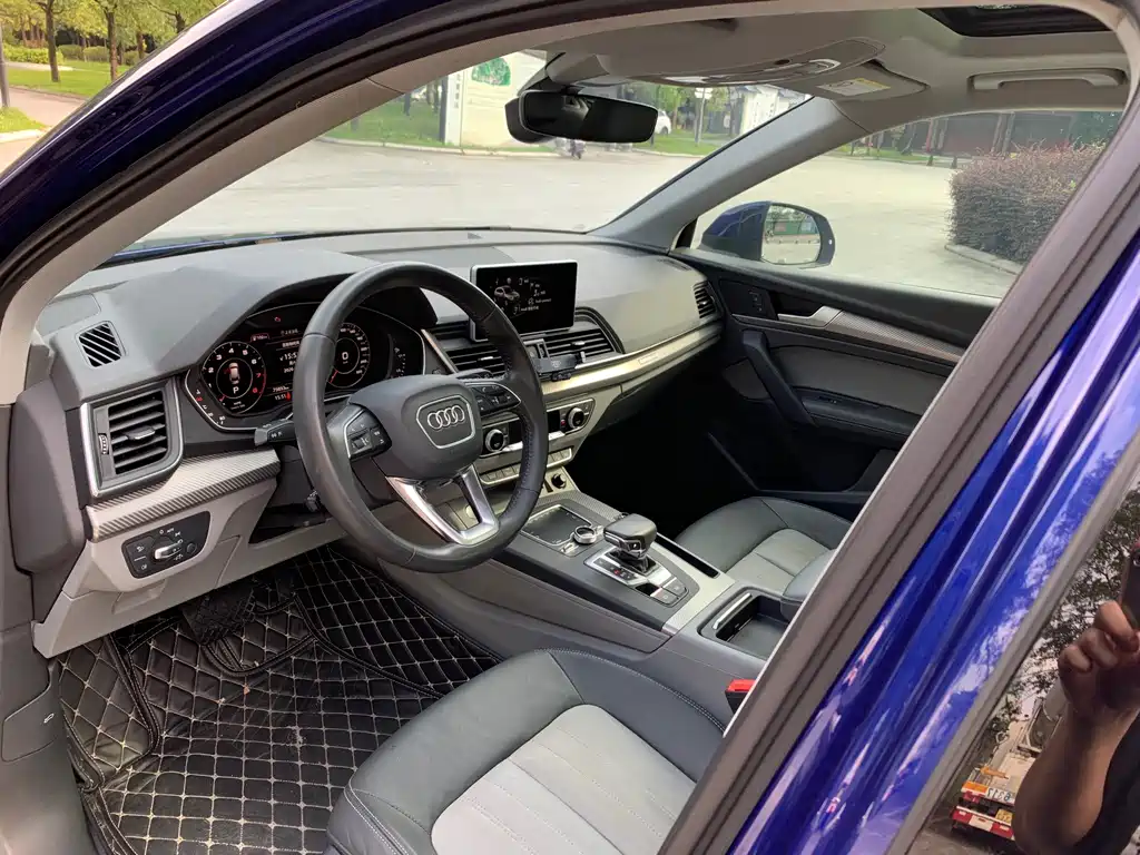 Audi Q5L 2020 45 TFSI exclusive and fashionable model купить на сайте DeffCars