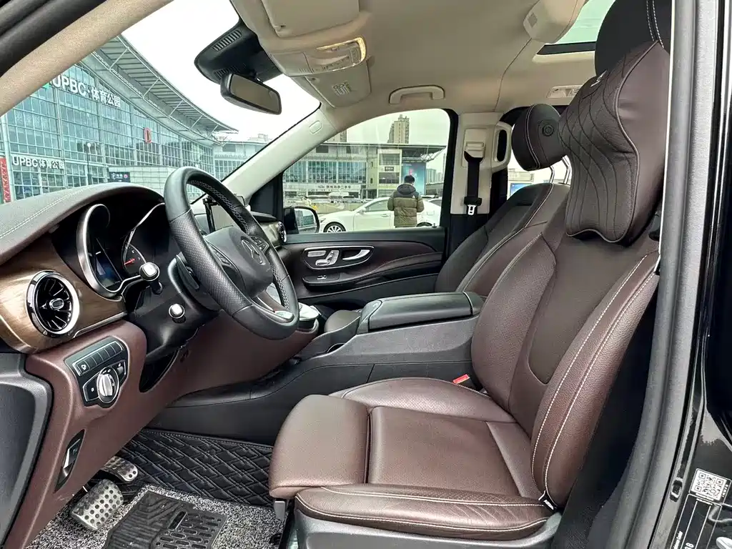 Mercedes-Benz V-Class 2022 V 260 Premium Edition купить на сайте DeffCars