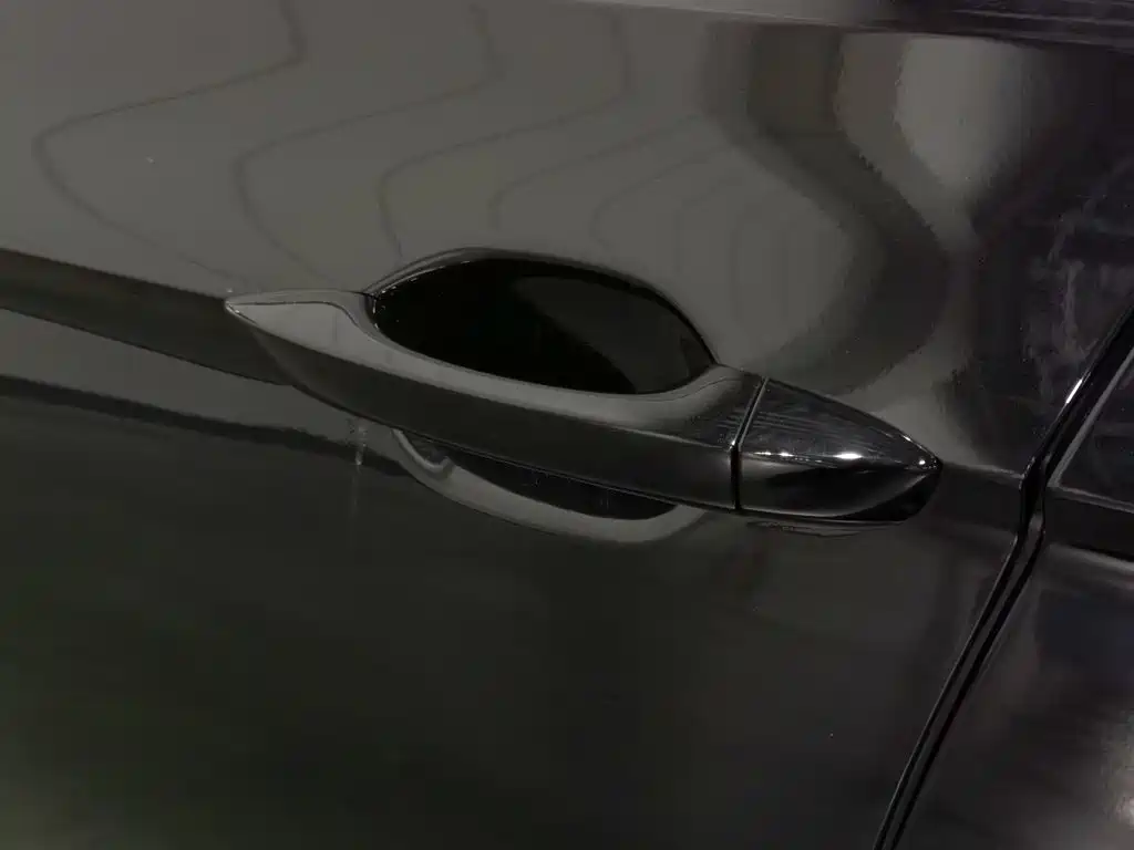 Magotan 2019 330TSI DSG leading model National V купить на сайте DeffCars
