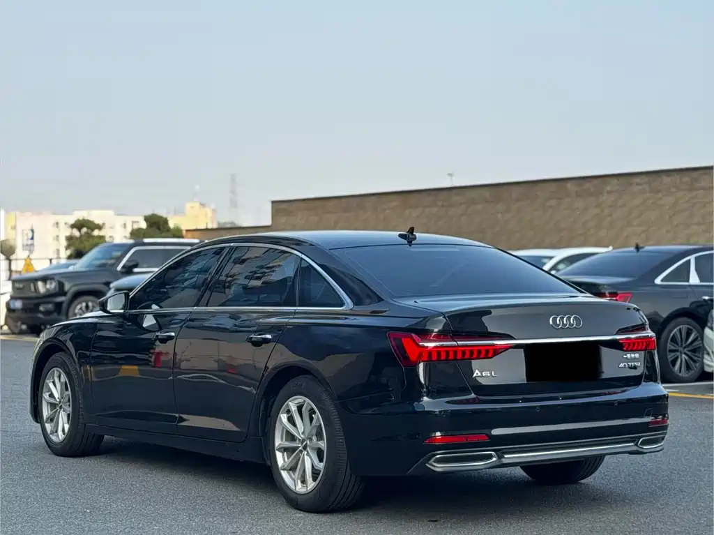 Audi A6L 2019 40 TFSI luxury and elegant model купить на сайте DeffCars