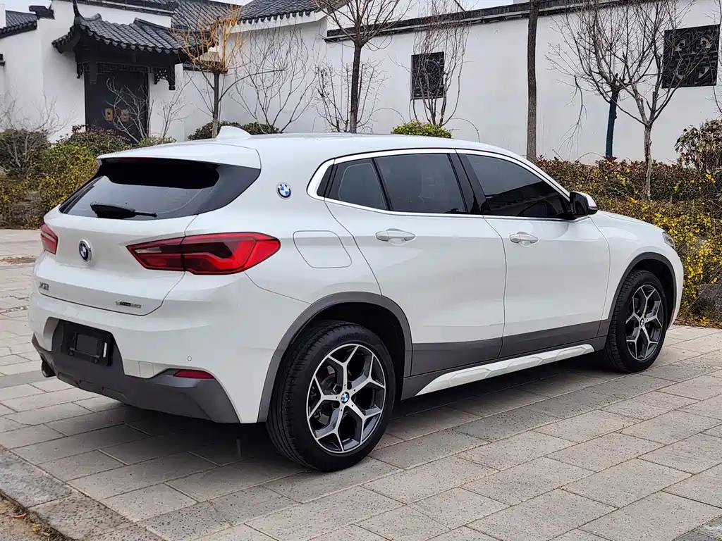 BMW X2 imported 2019 sDrive20i M off-road package National VI купить на сайте DeffCars