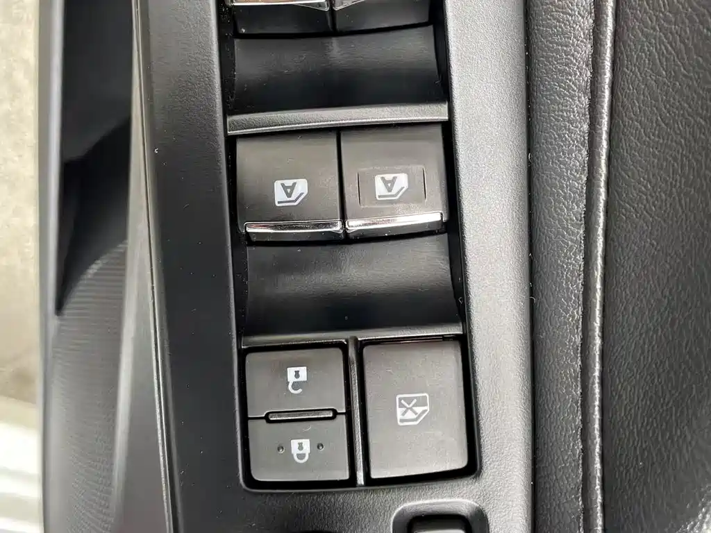 Asia Dragon 2023 2.0L Premium Edition купить на сайте DeffCars