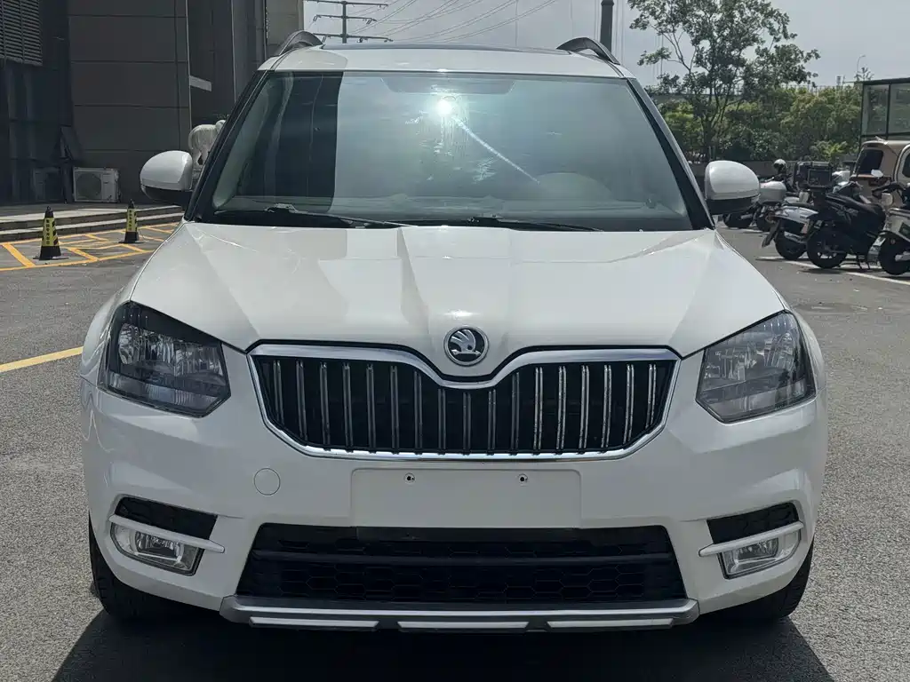 Yeti 2017 TSI280 DSG forward version купить на сайте DeffCars