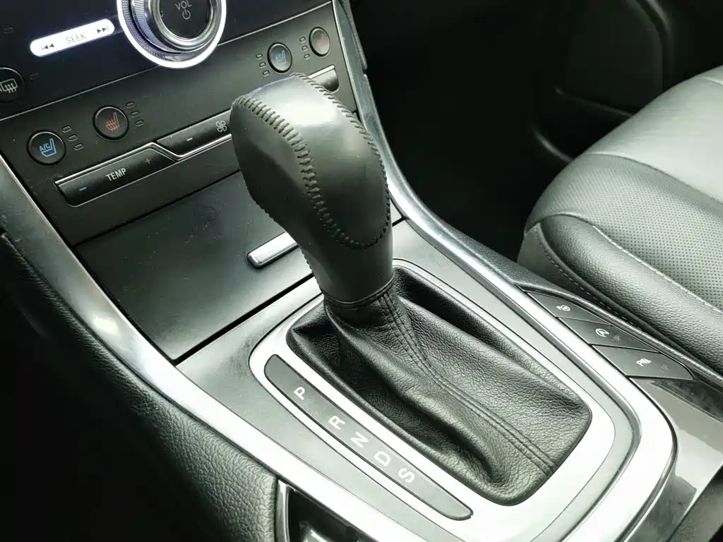Ruijie 2018 EcoBoost 245 four-wheel drive Zunrui Plus 7 seats, National VI купить на сайте DeffCars