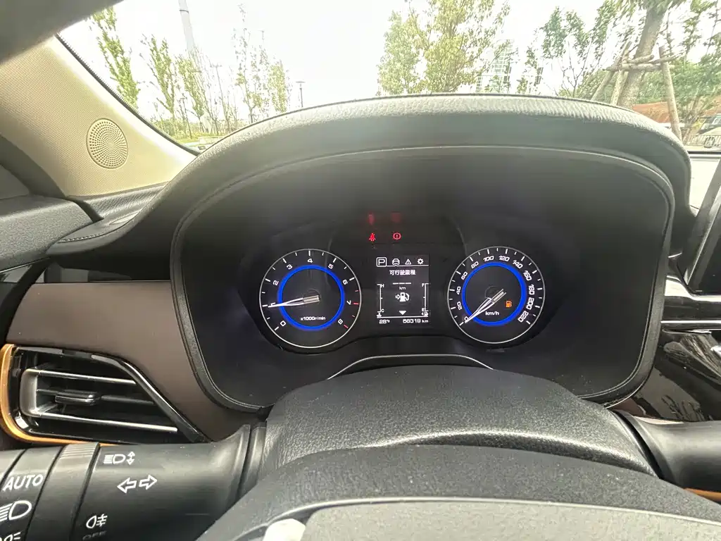 Eado DT 2021 1.6L automatic luxury model купить на сайте DeffCars