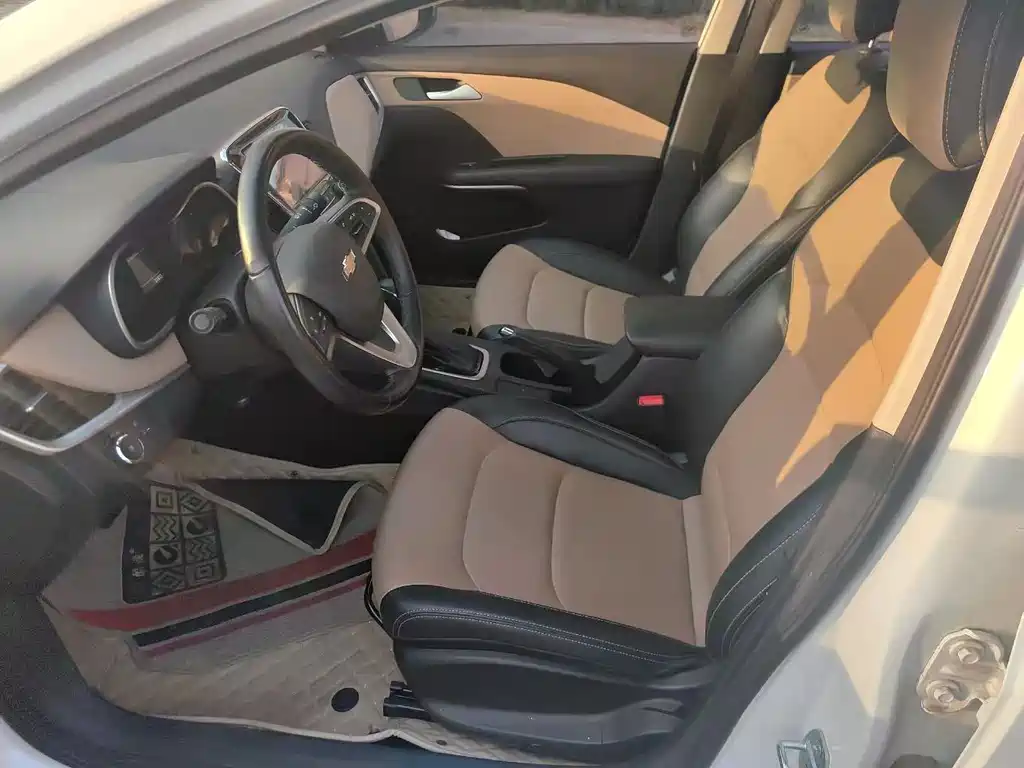 Cruze 2021 320 Automatic Sunroof Edition купить на сайте DeffCars