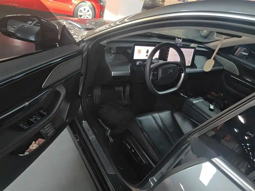 Xpeng P7 2022 model 625E купить на сайте DeffCars