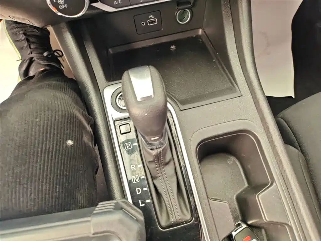 Sylphy 2020 1.6L XE CVT Comfort Edition купить на сайте DeffCars