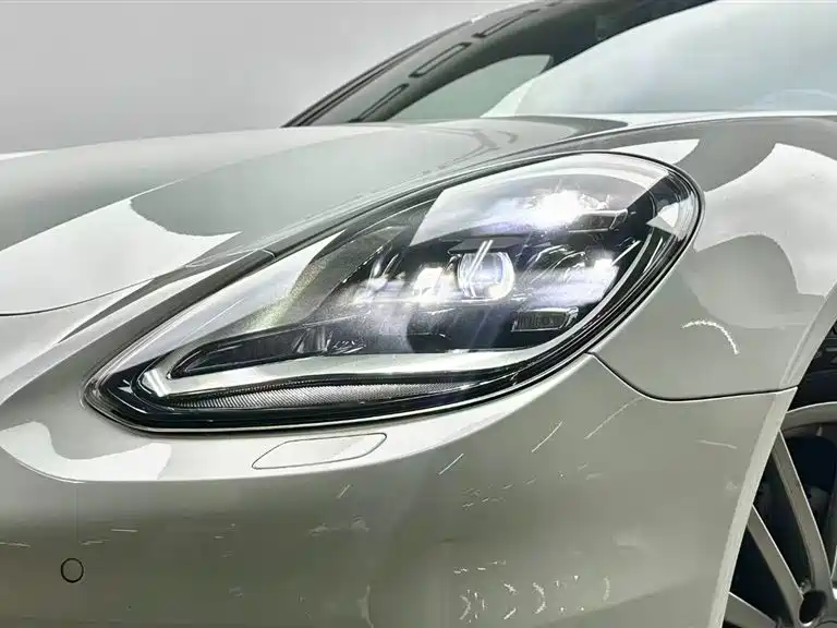Panamera 2017 Panamera 4 Executive Extended Edition 3.0T купить на сайте DeffCars