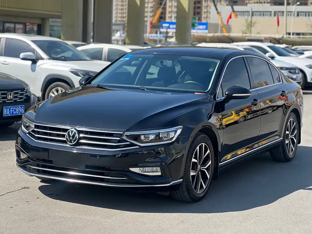 Magotan 2023 2 million commemorative edition 280TSI DSG comfort model купить на сайте DeffCars