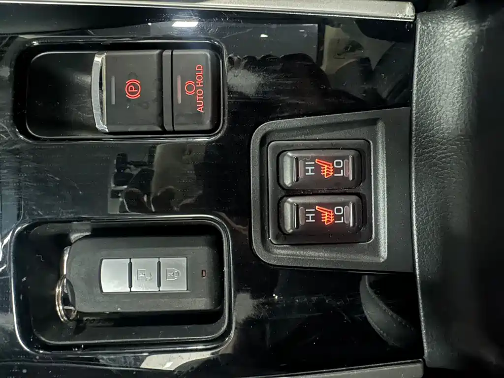 Outlander 2021 2.0L 2WD Enjoy Edition 5 seats купить на сайте DeffCars