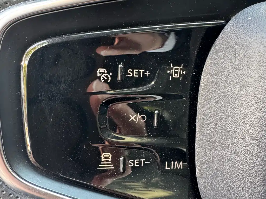 Lincoln Z 2025 2.0T Premium Edition купить на сайте DeffCars