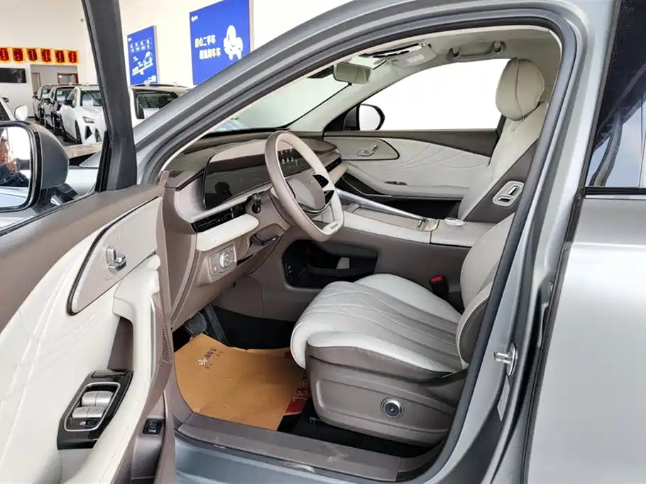 Yaoguang C-DM 2024 1.5T long battery life Pro купить на сайте DeffCars