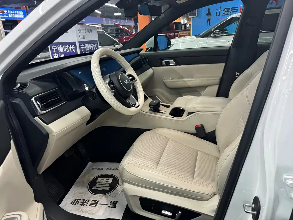 Ideal ONE 2021 extended range 6-seater version купить на сайте DeffCars