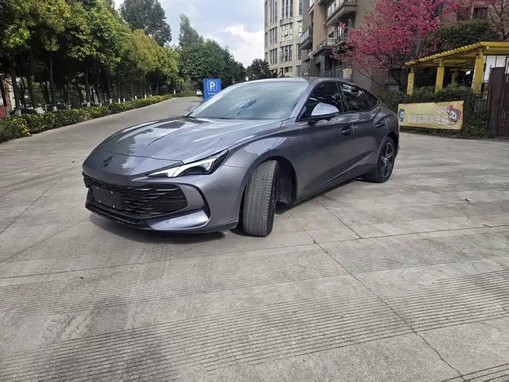 MG7 2023 1.5T DCT Ultimate Deluxe Edition купить на сайте DeffCars