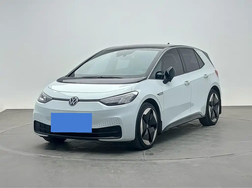 Volkswagen ID.3 2023 upgraded model pure smart version купить на сайте DeffCars