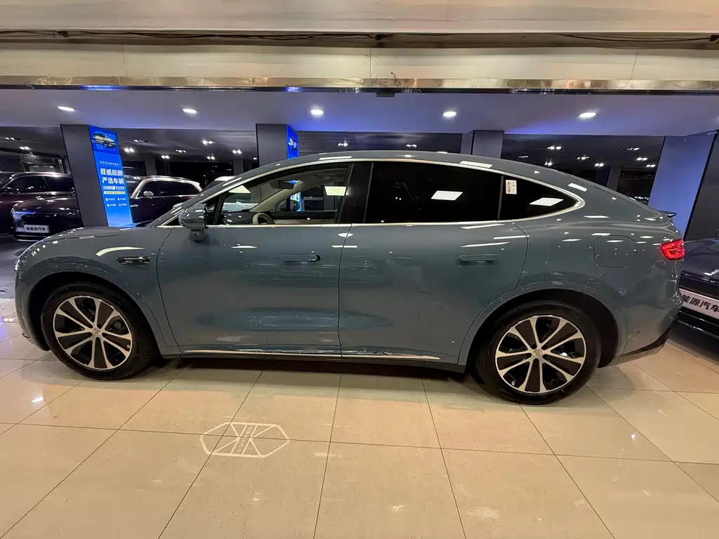 Zhijie R7 2026 pure electric Max+ купить на сайте DeffCars