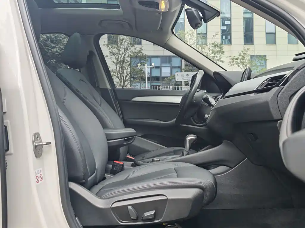 BMW X1 2019 sDrive18Li Fashion Model купить на сайте DeffCars